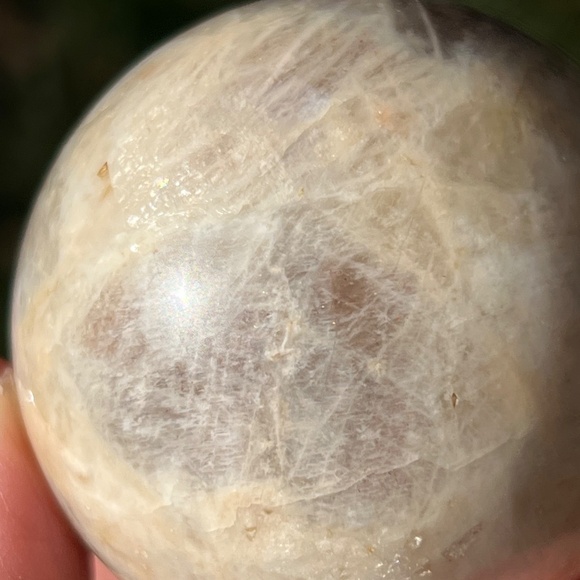 Moonstone (5) sphere | crystal - Picture 7 of 13